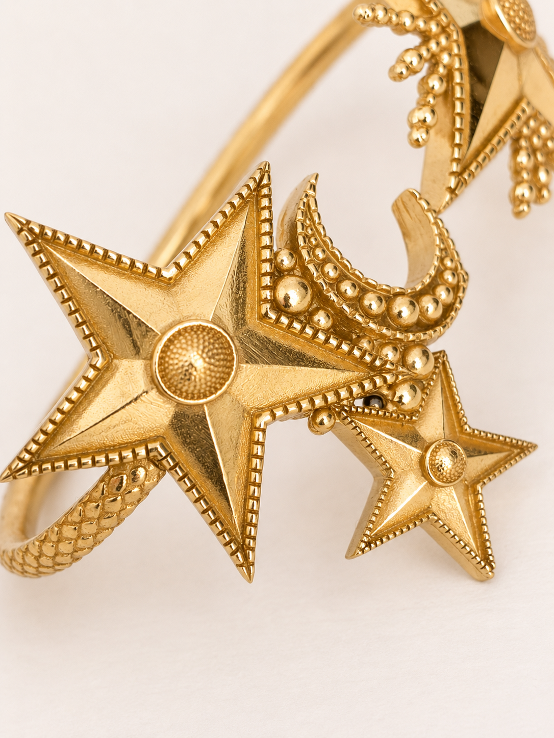The Star Handlet